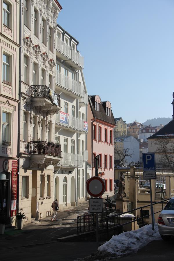 Апартаменты Karlovy Vary Zamecky Vrch Экстерьер фото